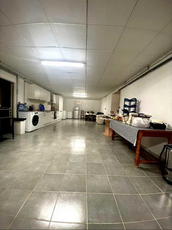 Maison - 380 m² - 12 pièces