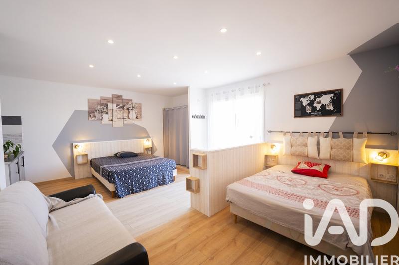 Maison - 275 m² - 5 pièces