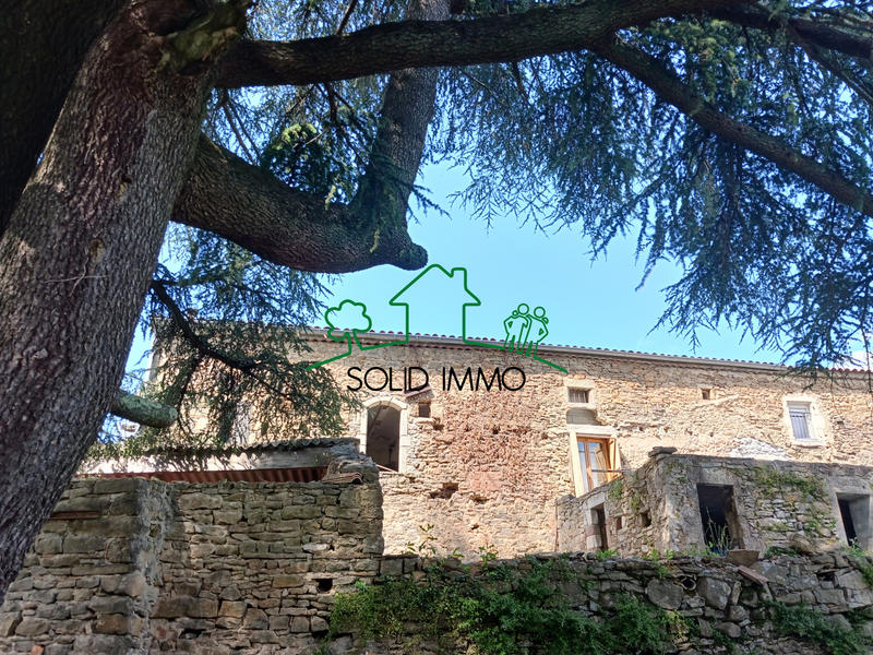 Mas - 150 m² - 14 pièces