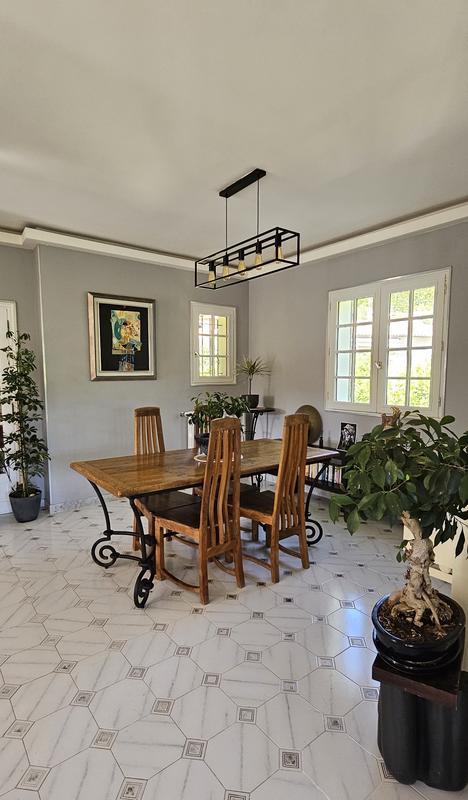 Maison - 178 m² - 6 pièces