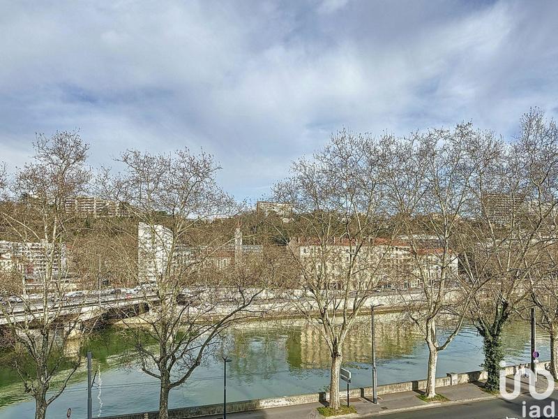 Local commercial - 212 m²