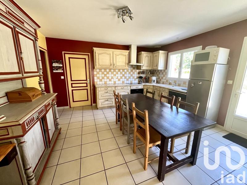 Maison - 176 m² - 8 pièces