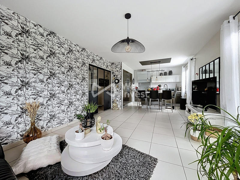 Maison - 124 m² - 1 pièce