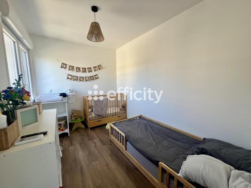 Pavillon - 65 m² - 4 pièces