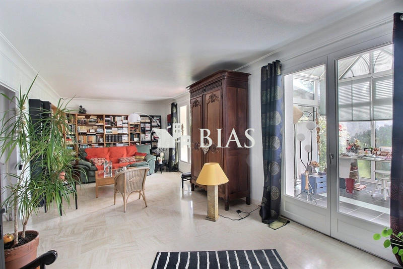 Maison - 159 m² - 6 pièces