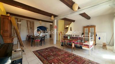 Maison en pierre - 156 m² - 6 pièces