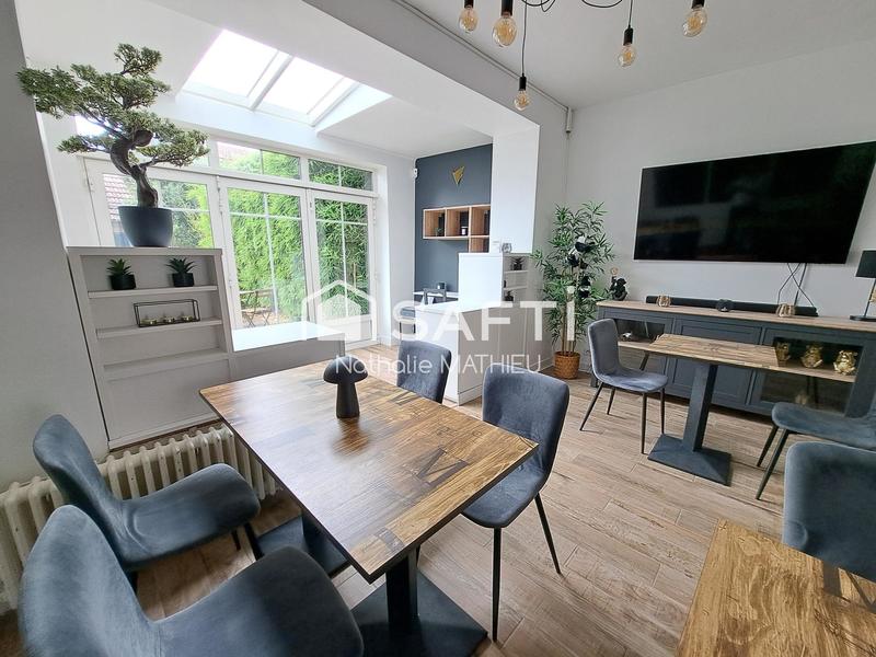 Maison - 200 m² - 7 pièces