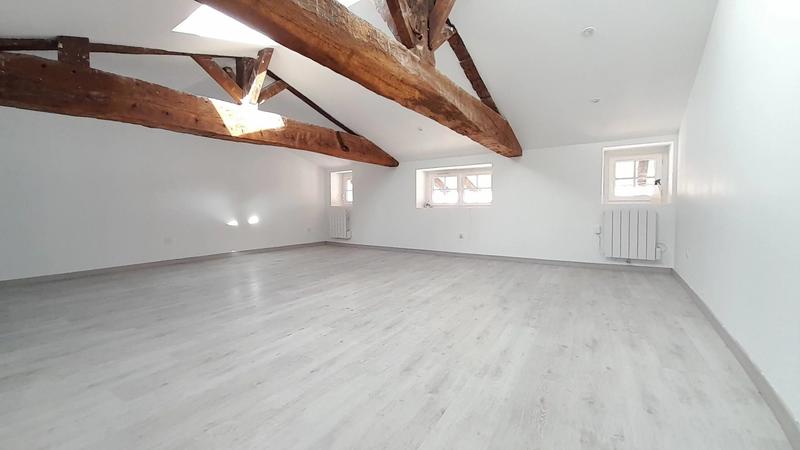 Maison de village - 180 m² - 7 pièces