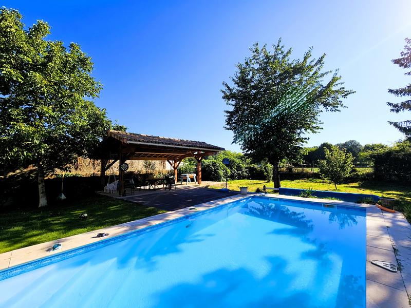 Maison traditionnelle - 116 m² - 6 pièces