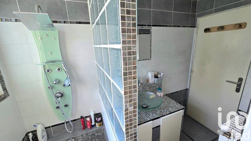 Appartement - 87 m² - 5 pièces