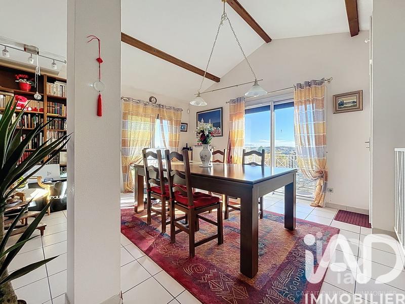 Maison - 136 m² - 5 pièces