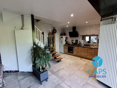 Maison - 96 m² - 4 pièces