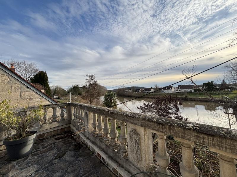 Maison - 88 m² - 4 pièces