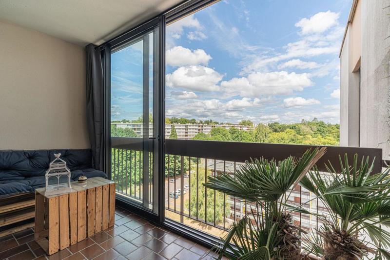 Appartement - 121 m² - 6 pièces