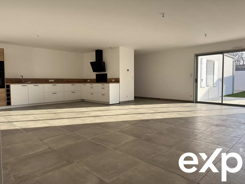 Maison - 144 m² - 6 pièces