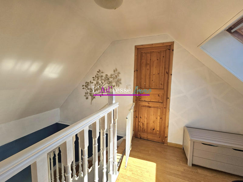 Maison - 132 m² - 8 pièces