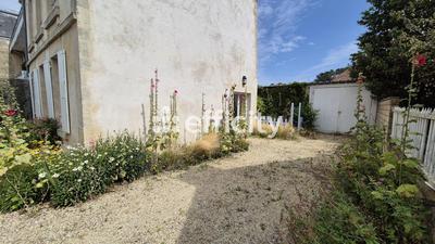 Maison - 100 m² - 7 pièces