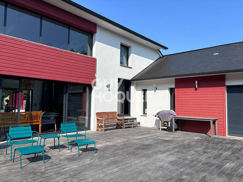 Maison - 193 m² - 7 pièces