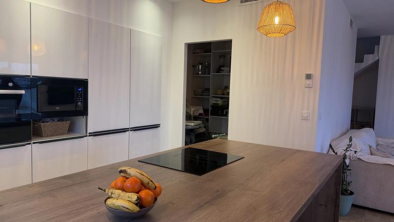 Maison - 115 m² - 4 pièces