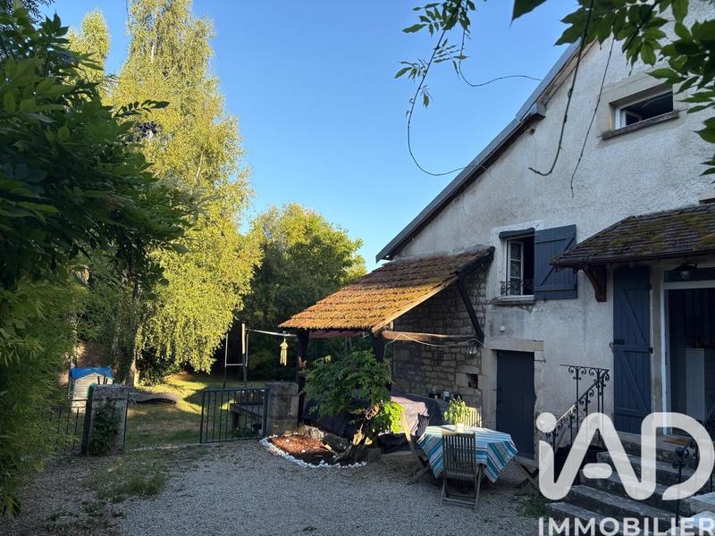 Maison - 122 m² - 6 pièces