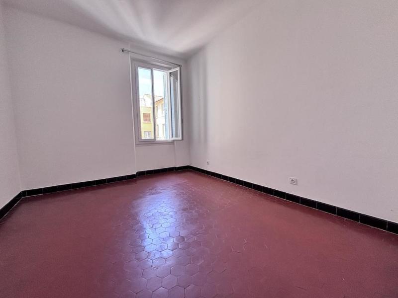 Appartement - 102 m² - 4 pièces