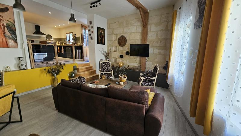 Maison - 99 m² - 4 pièces