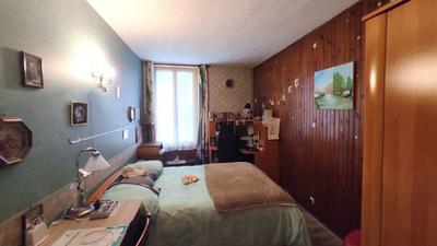 Maison - 196 m² - 7 pièces