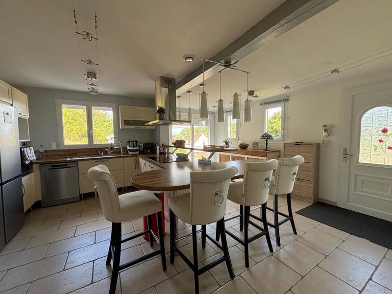 Maison - 153 m² - 4 pièces