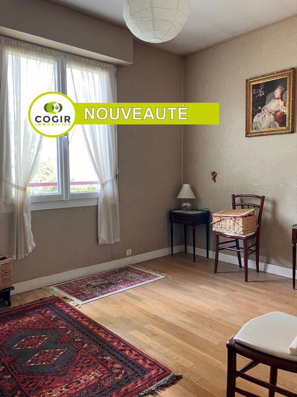 Maison - 148 m² - 8 pièces