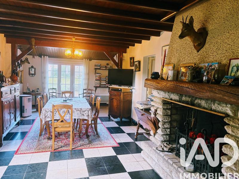 Maison - 90 m² - 4 pièces