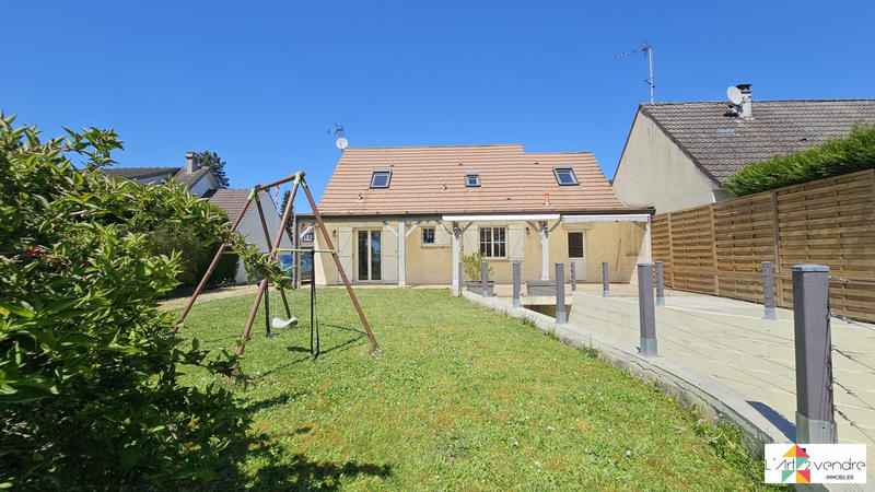 Maison - 140 m² - 7 pièces