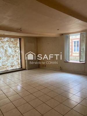 Maison - 229 m² - 9 pièces