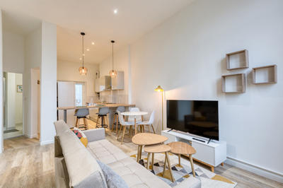 Appartement - 64 m² - 4 pièces