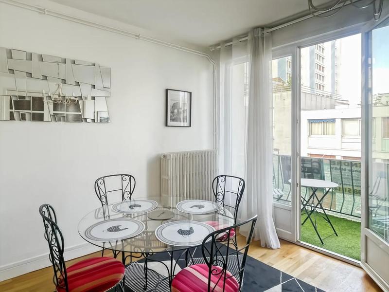 Appartement - 85 m² - 4 pièces