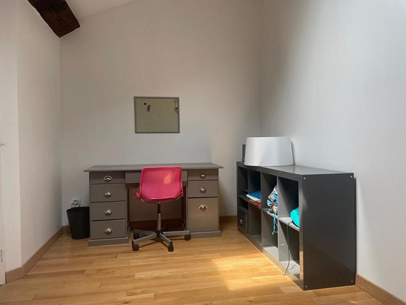 Appartement - 80 m² - 2 pièces