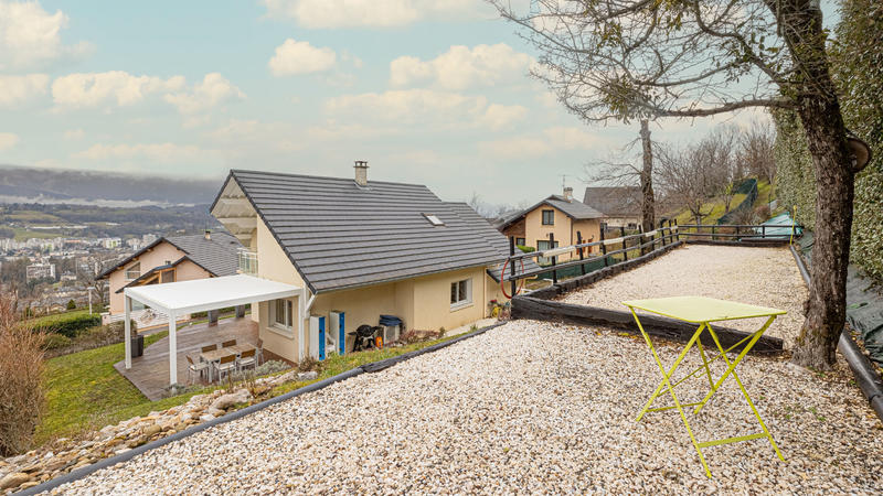 Maison - 132 m² - 5 pièces