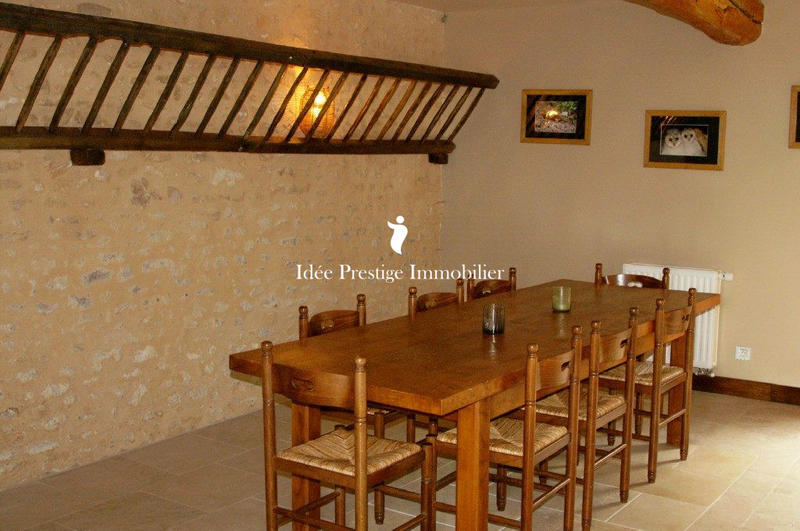 Maison ancienne - 513 m² - 18 pièces