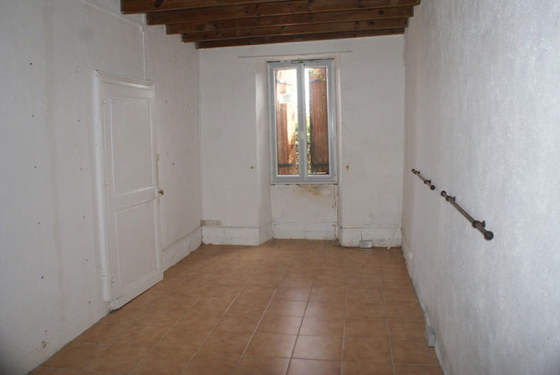 Maison en pierre - 193 m² - 7 pièces