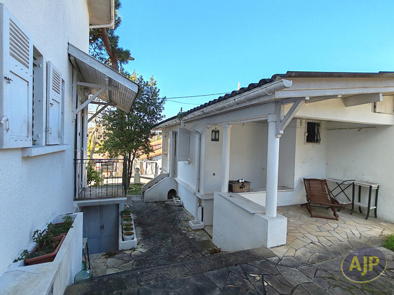 Maison - 145 m² - 6 pièces