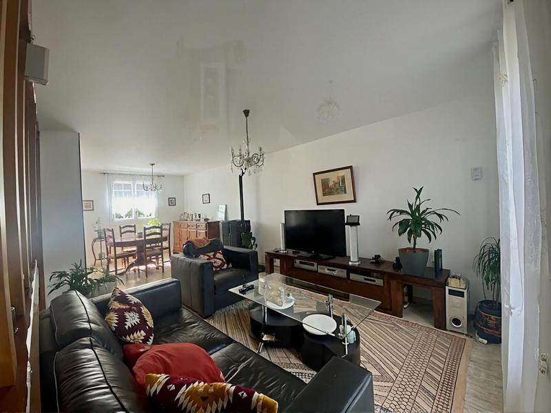 Maison - 128 m² - 7 pièces