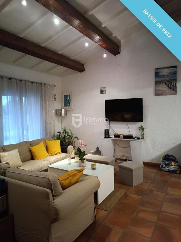 Maison - 90 m² - 5 pièces