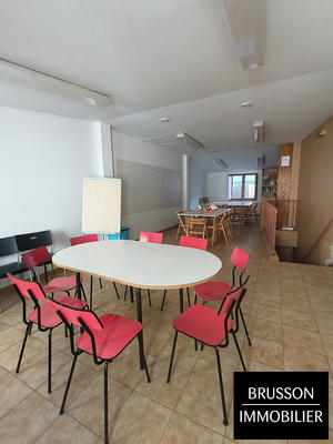 Maison - 135 m² - 3 pièces