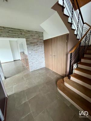 Maison - 104 m² - 4 pièces