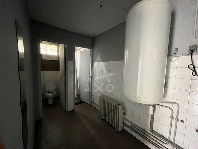 Local d'activités - 730 m²