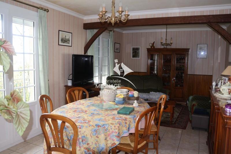 Maison - 87 m² - 6 pièces