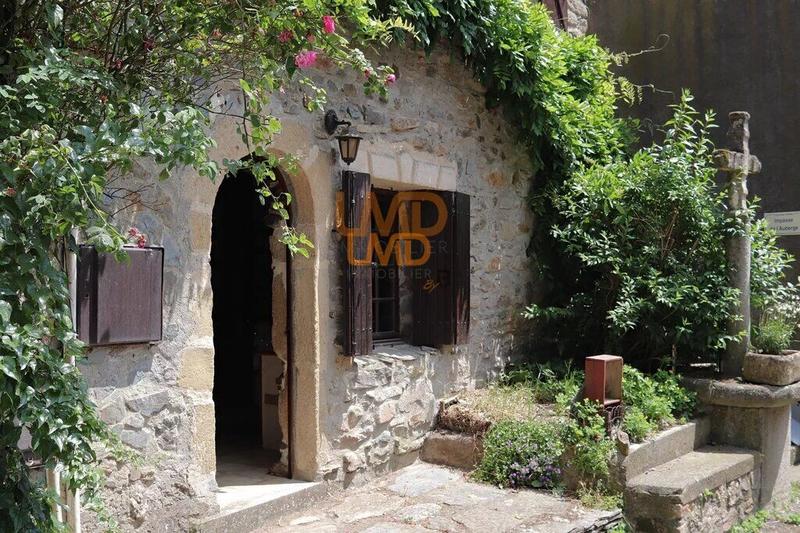 Maison de village - 96 m² - 6 pièces