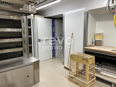 Local d'activités - 189 m² - 6 pièces