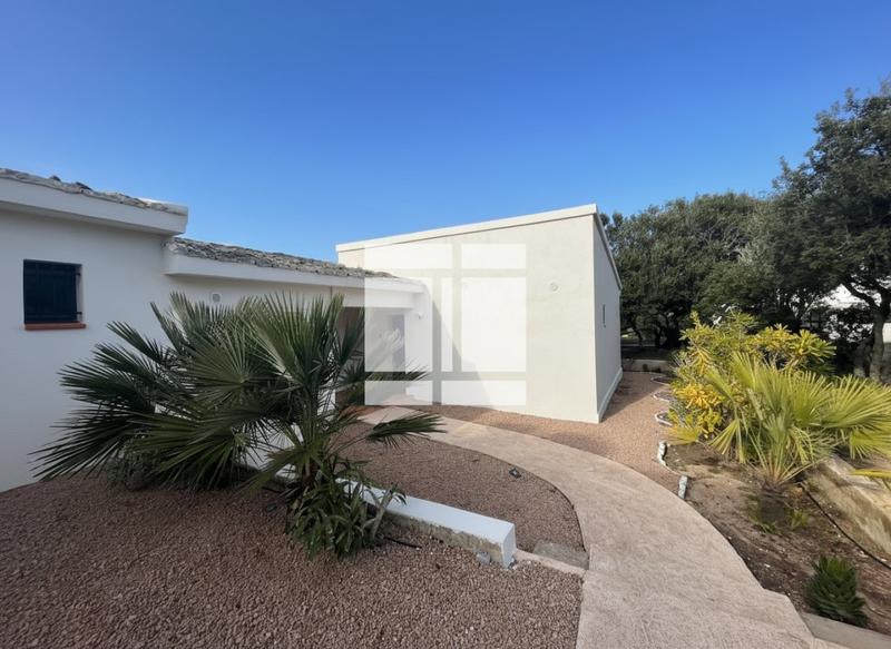 Propriété - 304 m² - 12 pièces