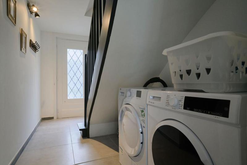 Maison - 94 m² - 6 pièces