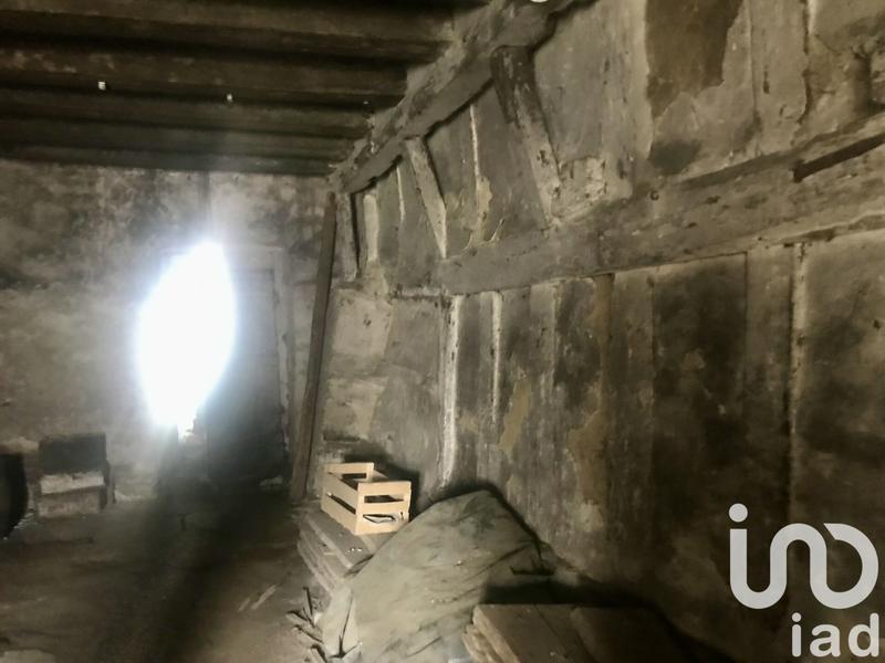 Maison - 277 m² - 5 pièces